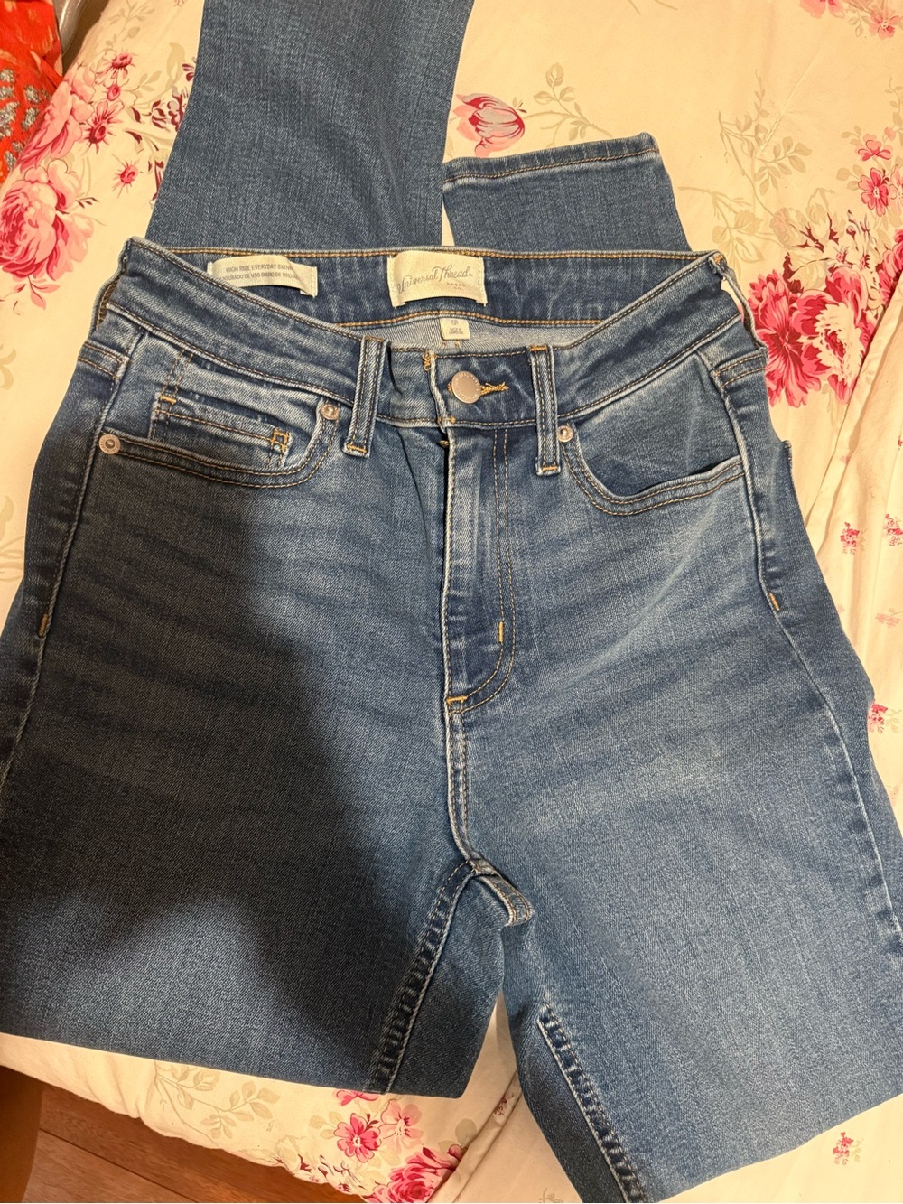 Universal Thread - Casual High-Rise Blue Women's Jeans
